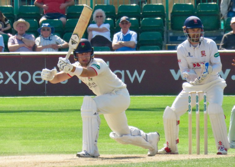 fullsizeoutput_62e06