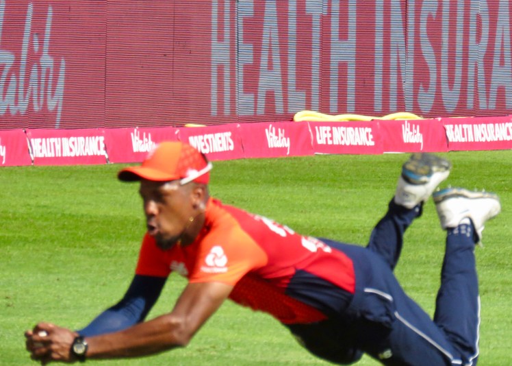 fullsizeoutput_680d0